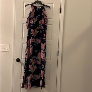 🛑 Semi Formal FLORAL Halter Neck  dress-M